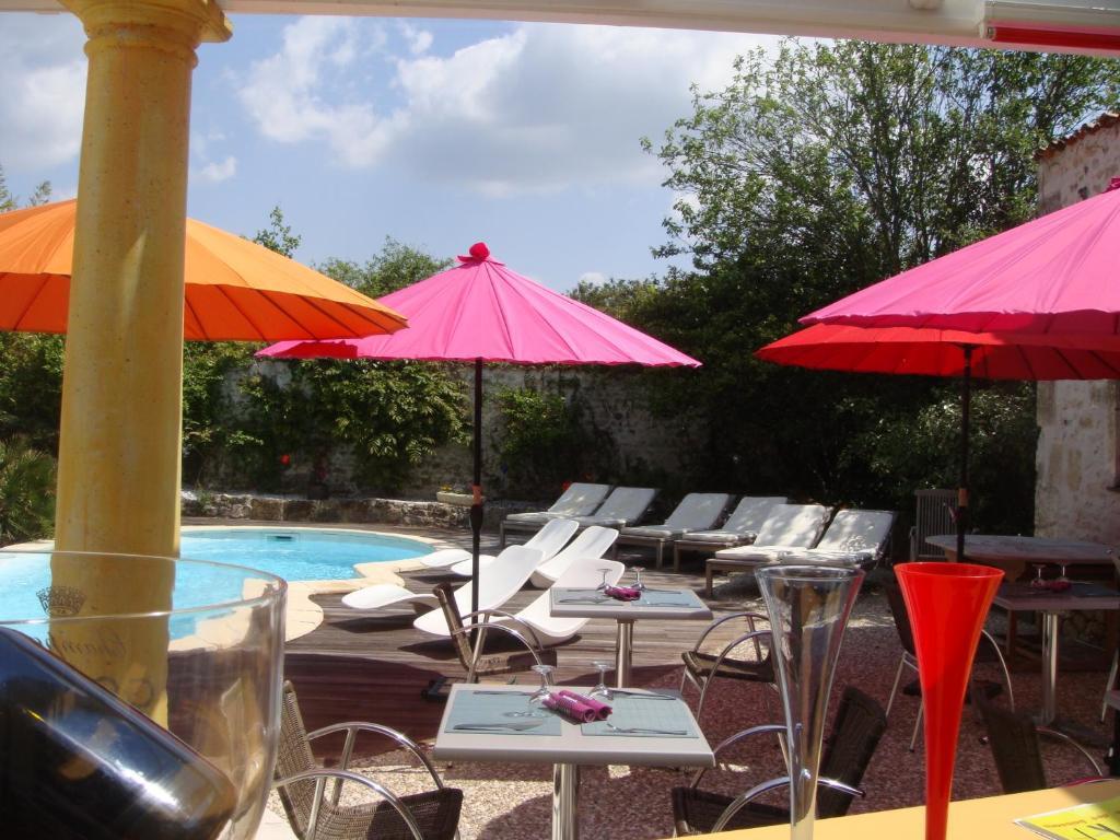 Hotel L'Hedoniste Chérac Exterior foto