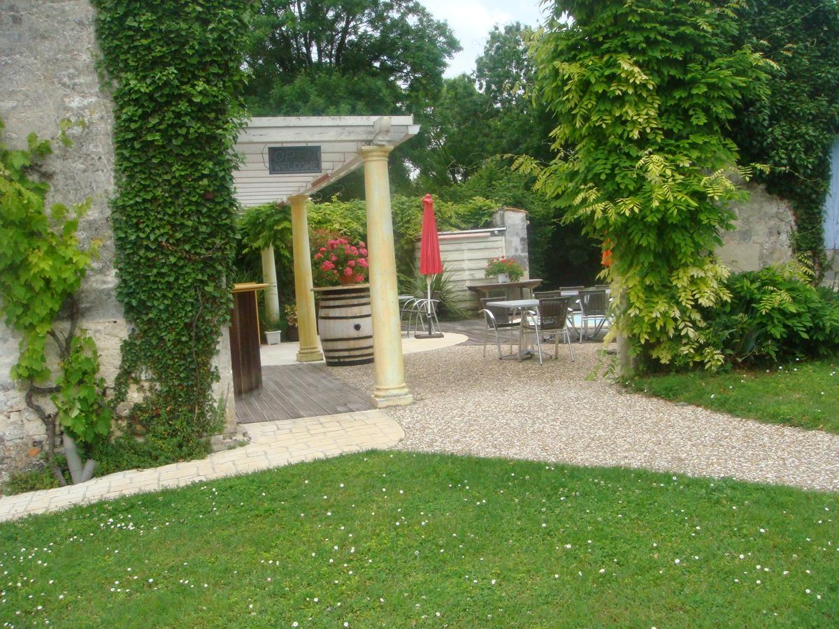 Hotel L'Hedoniste Chérac Exterior foto